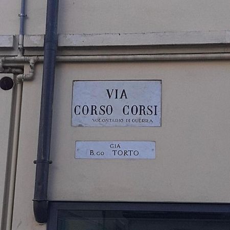 Appartamento Duomo Parma Appto Esterno foto