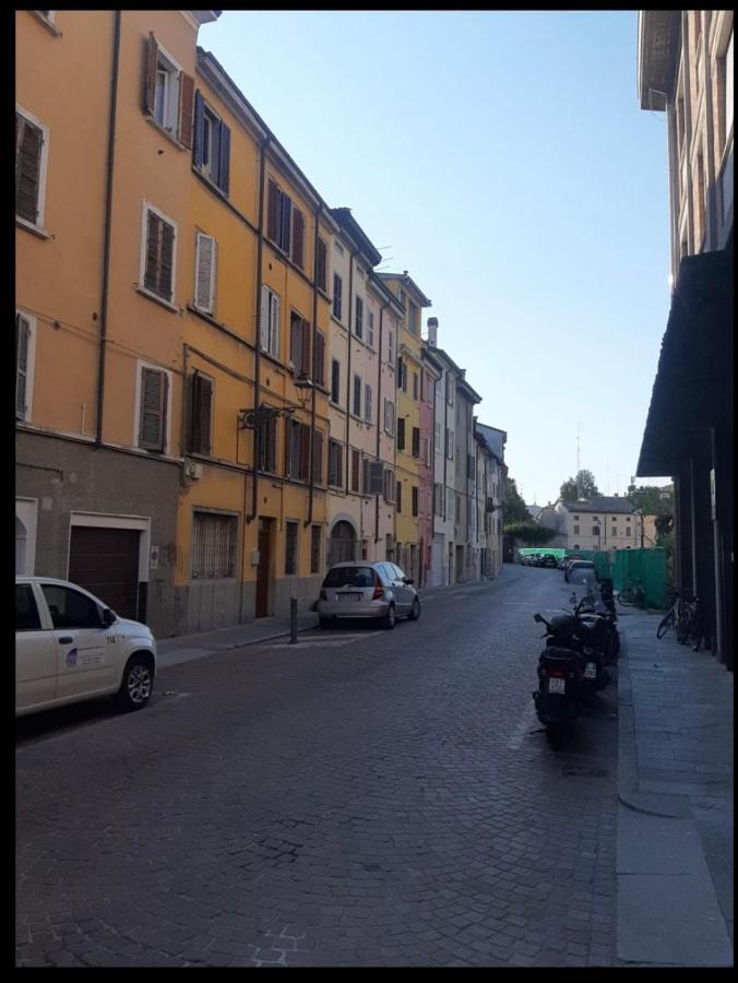 Appartamento Duomo Parma Appto Esterno foto